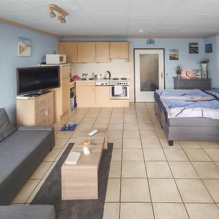 Delphinkoje Kniedler 3-0-6 - Ifa * Kellenhusen